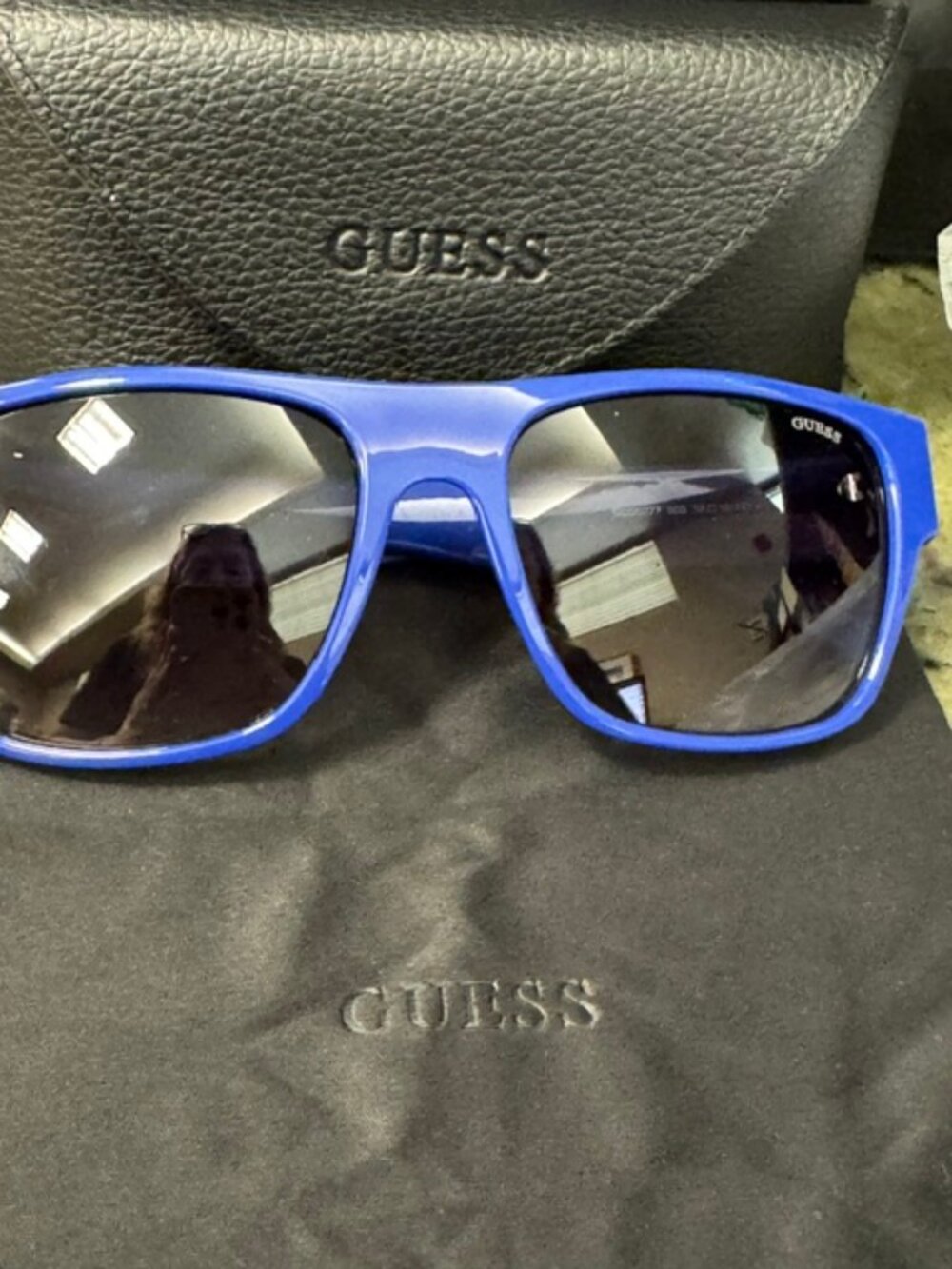 Guess GU00277-90B Blue Rectangle 58 18 145 Sunglasses New w/Case - Free ship!